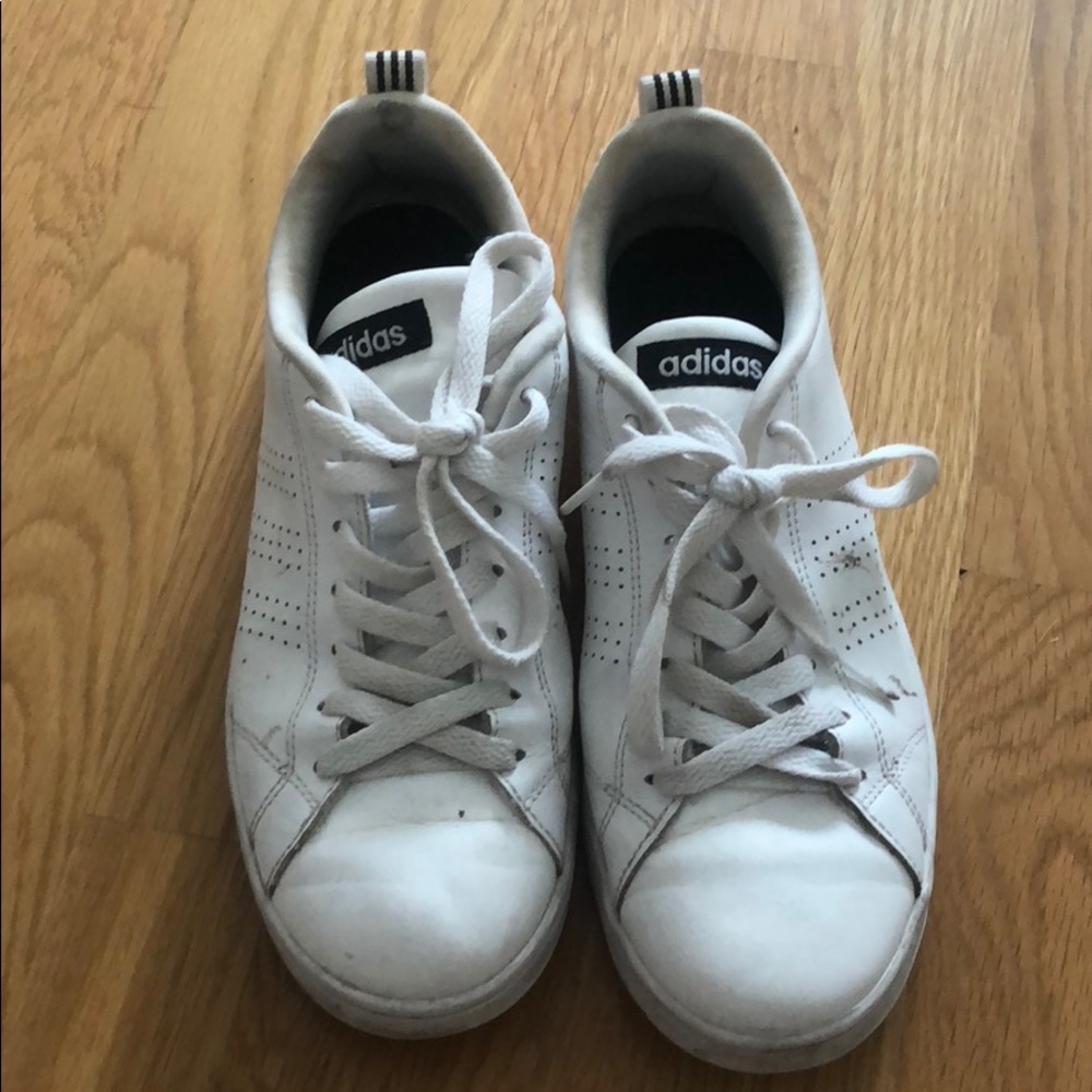 Size 7.5 adidas Stan Smiths